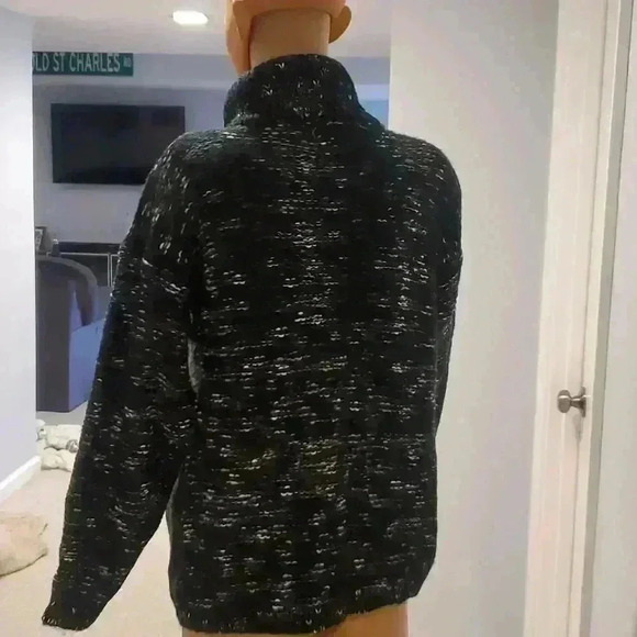 Vintage Sweater  - Picture 4 of 5